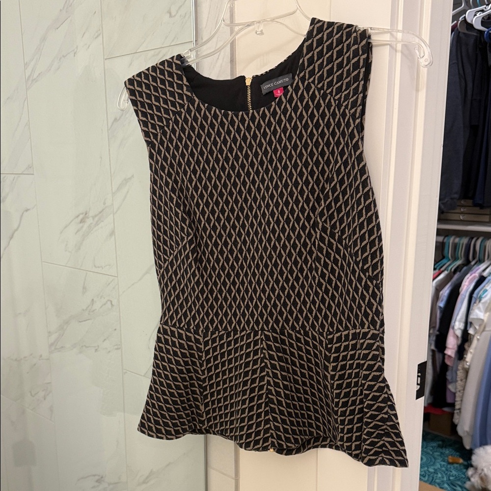 Vince Camuto Black and Tan Geometric Blouse